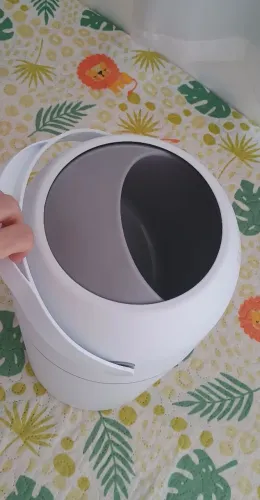 Lixeira bebê antiodor