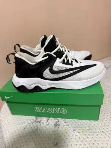 Tenis Nike Basquete - Novo