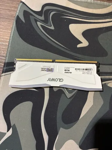 Memoria ram ddr4 8 gb gloway rgb