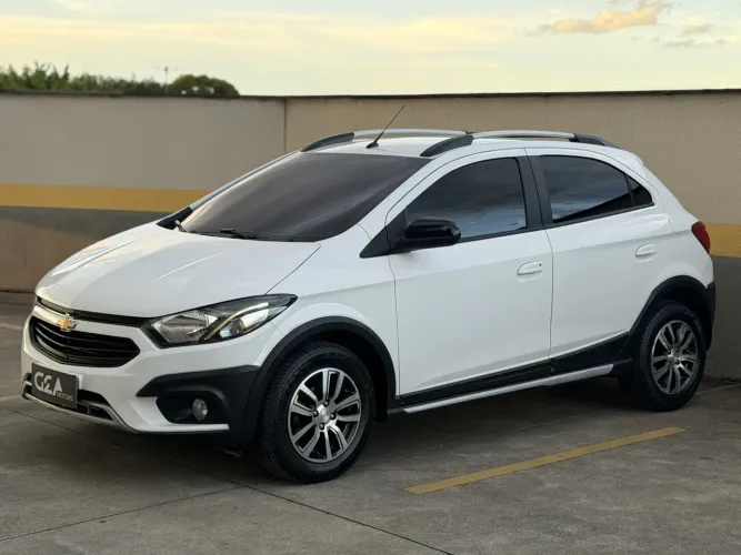 Chevrolet Onix Activ 1.4 8V Flex Aut. 4P 2018