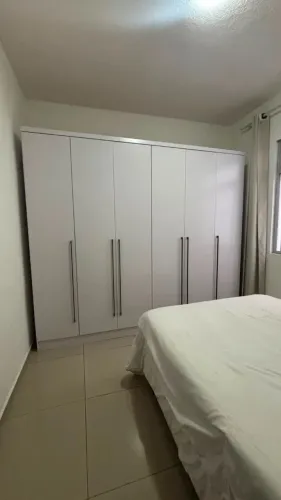 Guarda Roupa Casal 6 Portas Branco