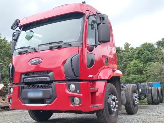 Ford cargo 3030 8x2 Chassi ano 2019