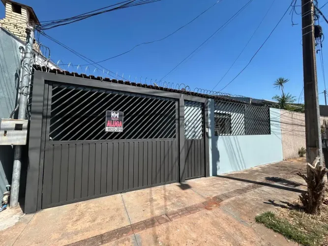 casa Térrea para aluguel no bairro ARNALDO FIGUEIREDO