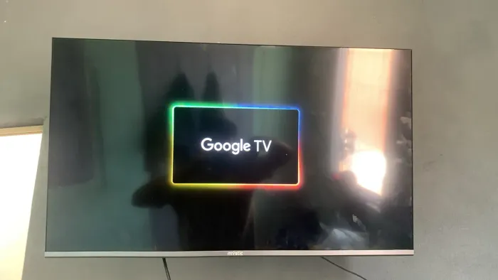 Tv Mystic, 32 polegadas, sem defeitos apenas 4 meses de uso 700$