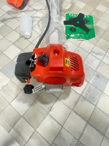 Roçadeira gasolina sthil