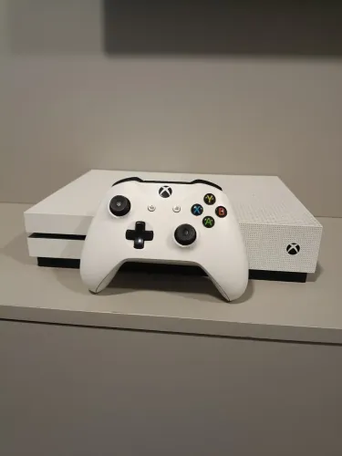 Vendo Xbox one s 