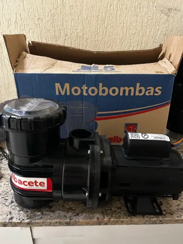 Motobomba Albacete para Piscina 1/2 CV - NOVA (Nunca Usada)