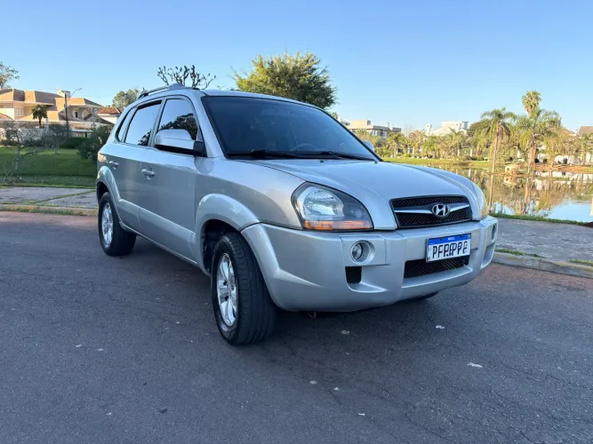 Hyundai Tucson 2.0 16V Aut. 2013