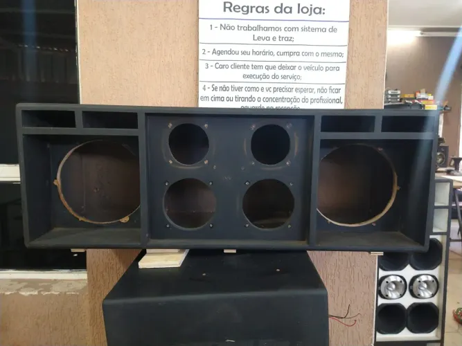 Caixa de médio grave
