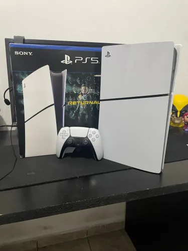 PLAYSTATION 5 SLIM 