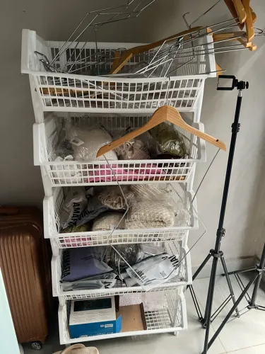 Kit 5 Peças Cesto Plástico Empilhável Grande Expositor Organizador P/ Lojas Estoques