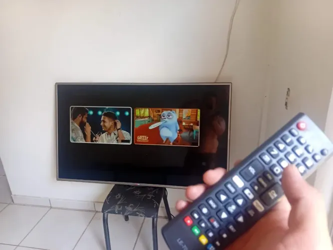 Tv smart LG 60 polegadas pega wi-fi youtube etc