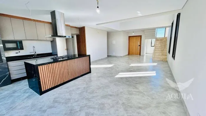 Sobrado com 4 dormitórios à venda, 225 m² por R$ 1.599.990,00 - Condomínio Villa Verona -