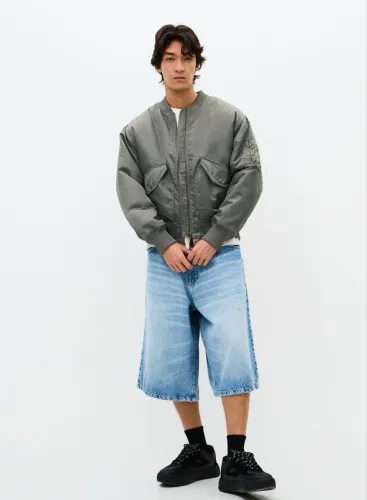 Bermuda Jorts Super Baggy em Jeans com Cinto Amarração - Renner - Produto Novo