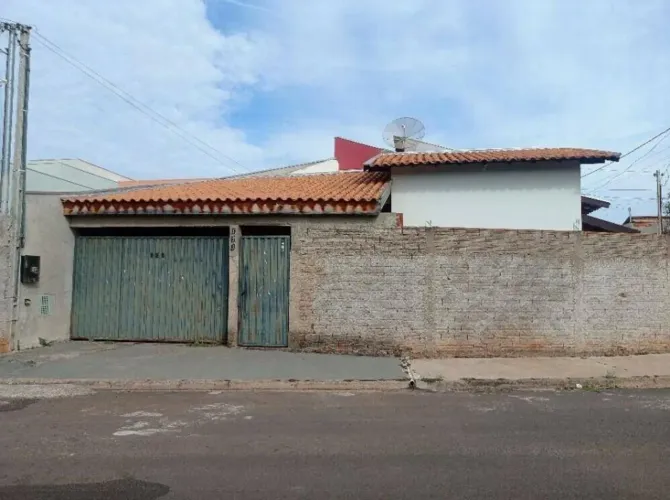 CASA RESIDENCIAL em LUCÉLIA - SP, Parque dos Sonhos
