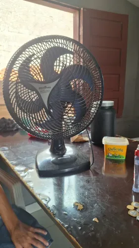 Vendo ou troco por celular