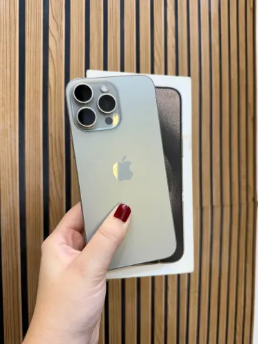 iPhone 15 Pro Max 256gb com garantia Kaiser iPhones