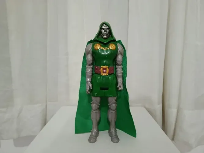 Boneco Doutor Destino - Hasbro