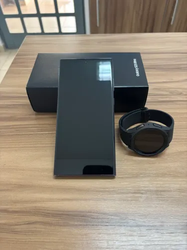 Samsung Galaxy S23 Ultra + Galaxy Watch 5 Pro
