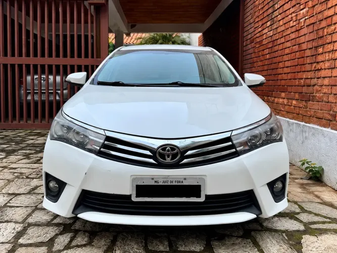 Toyota Corolla XEI 2.0 Flex 16V Aut. 2015