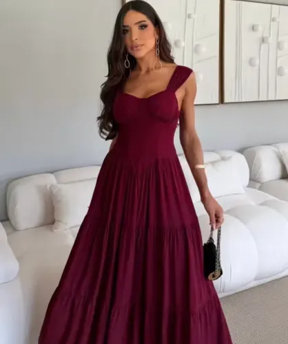 Vestido marsala,lindo e elegante