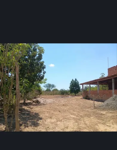CASA A VENDA EM IRARÁ?JARDIM/SACO