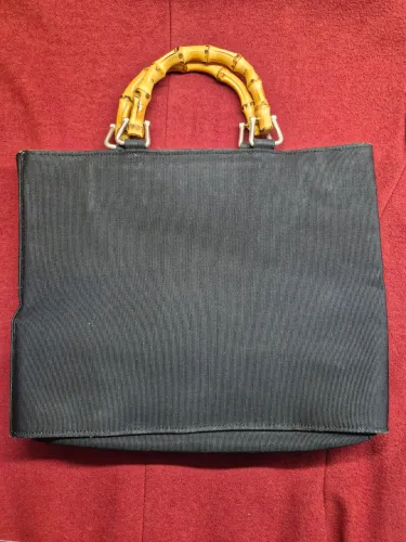 Bolsa Italiana de Nylon Com Alça de Bamboo (Marca iBlues)