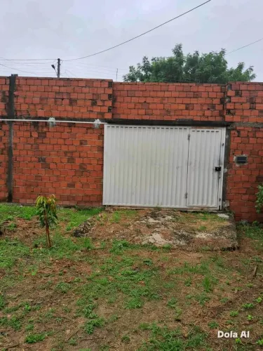 Casa de 60m² de área construída no Conjunto Prado Júnior - Bairro Aroeira (Quitada)