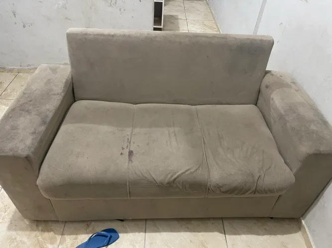 Sofá 3 lugares 