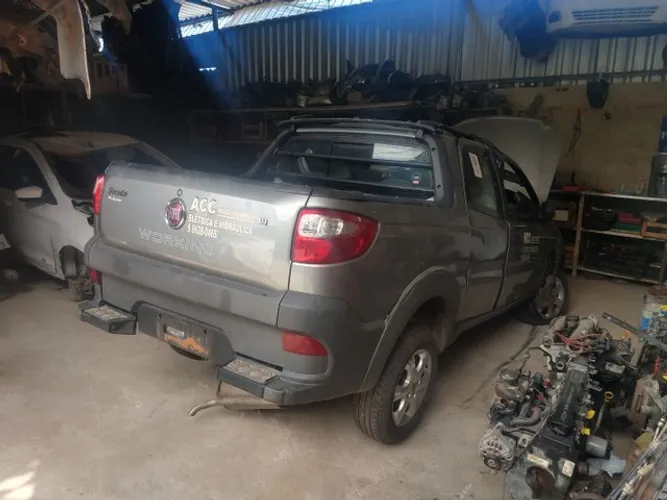  Vendo peças: FIAT STRADA WORKING CD 2015 COMPLETA  COM ABS  1.4 FLEX