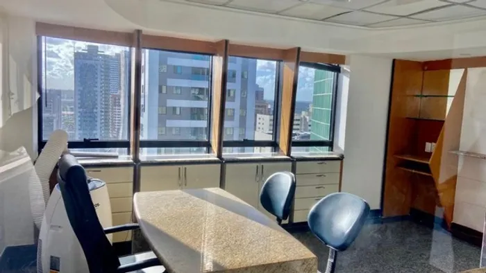 Sala comercial, reformada pronta, armarios e sistema de ar