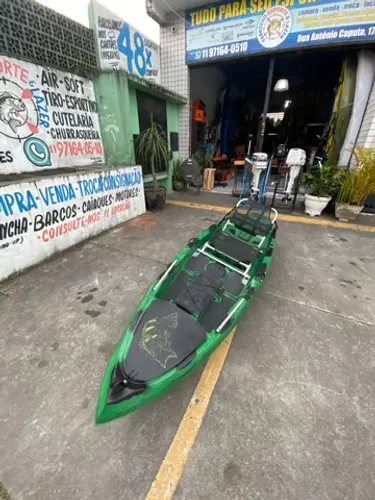 Caiaque tucunaré com acesso para motor e ou pedal avalio trocas e parcelo 