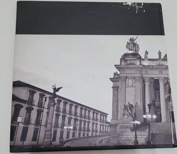 Livro Histórico Do Palácio Tiradentes, Fiel À Democracia -Alerj -Bilingue Português/Inglês