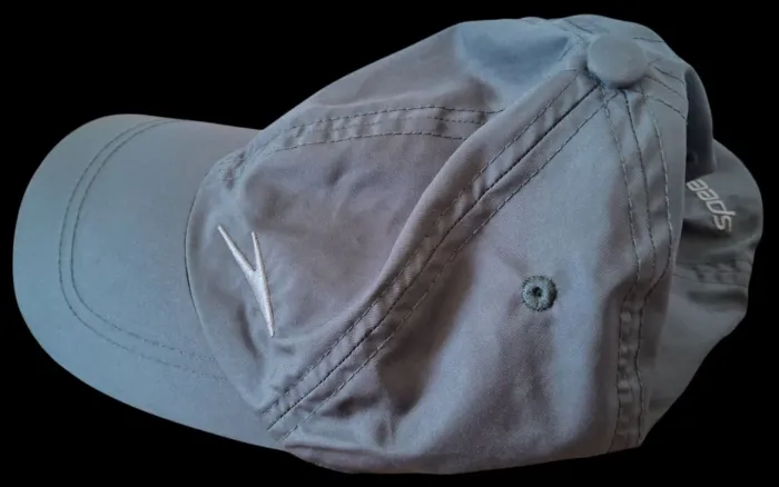 Boné Speedo Cinza - Aba curva