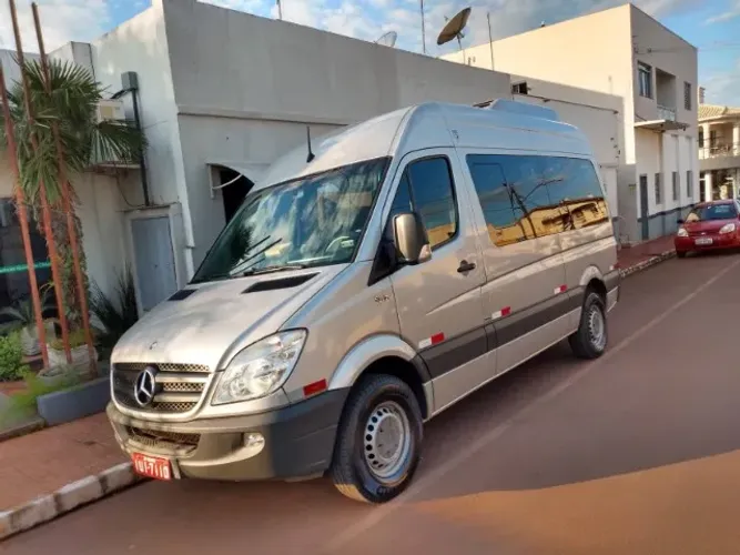 Mercedes-Benz Sprinter 415 Van Luxo T.a. 2.2 Diesel 2013