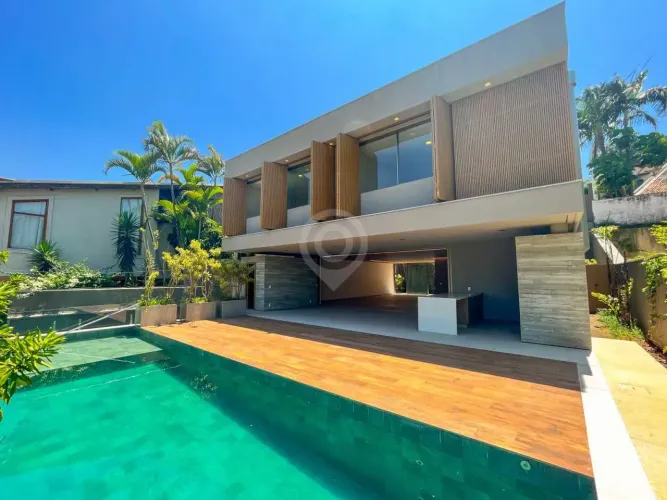 Casa em Condomínio - / Residencial / Alphaville Industrial