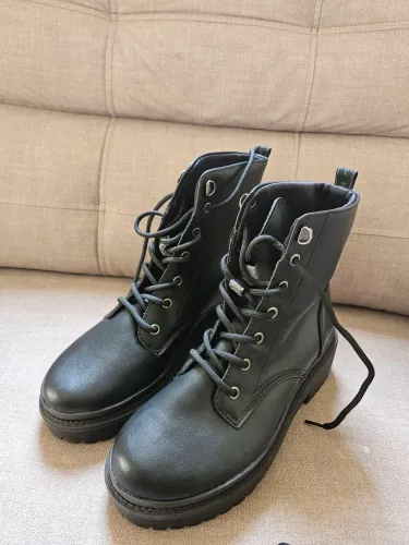 Botas feminina