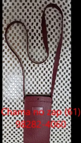 Bolsinha carteira Arezzo plástico 