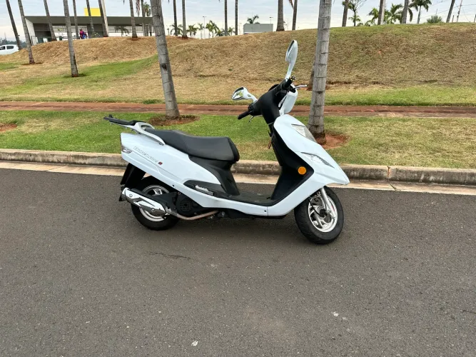 BURGMAN 125i 2019