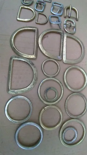 Argolas de montaria em metal 