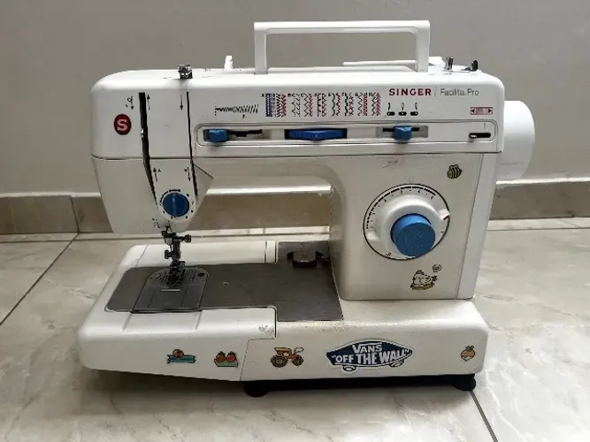 Máquina de costura facilita pro 2918C 