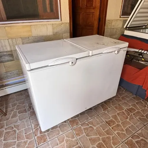 Freezer Horizontal 411Litros Dupla Ação  220v Fricon