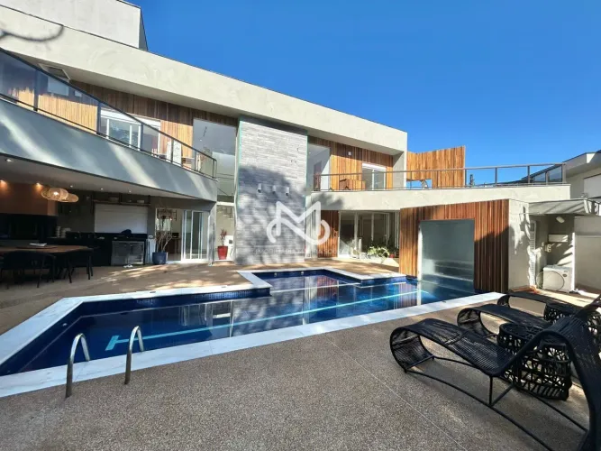 Casa Alto Padrão à venda no Módulo 24 da Riviera de São Lourenço