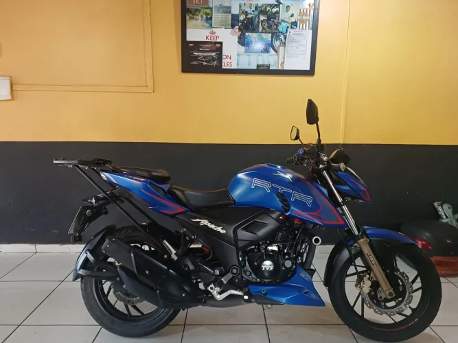 DAFRA APACHE RTR 200cc, 2023/24 ( 9500 kms rodados)