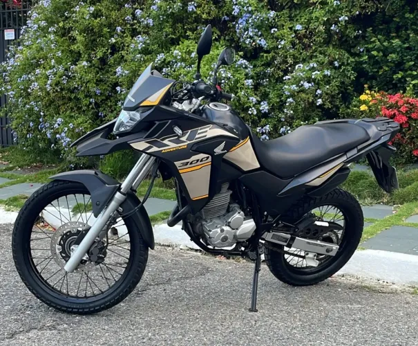 XRE 300 2022 ADVENTURE MOTO EXTRA COM APENAS 16 MIL KM EMPLACADA 2026 LEIA O ANÚNCIO