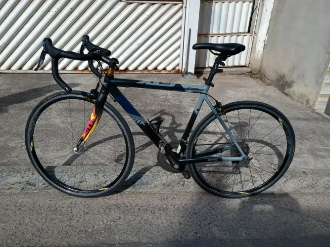 Bicicleta  GTK Speed 2x10 