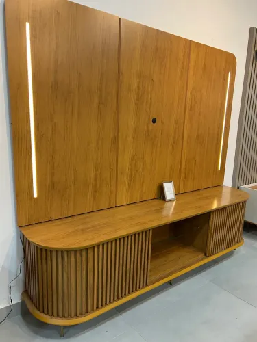 Rack com Painel Led FRETE E MONTAGEM GRÁTIS