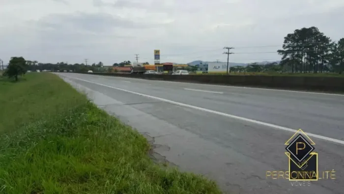 Terreno à venda em Balneário Piçarras/SC