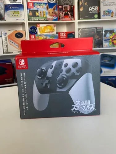 Vendo Controle Nintendo Switch Pro Super Smash Bros ultimate edition Semi novo