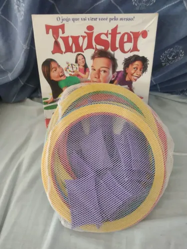 Jogo Twister Hopscotch em ótimo estado